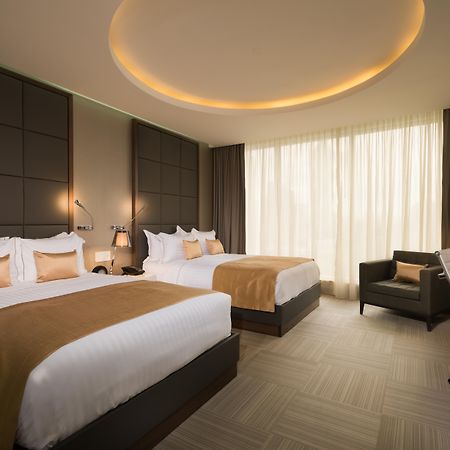 Hotel Las Americas Golden Tower Panamá Buitenkant foto Deluxe Room